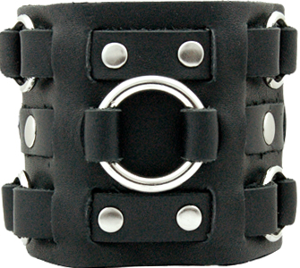 http://site.cuffwatches.net/3strapWristband006.jpg