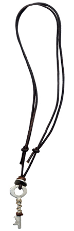 http://site.cuffwatches.net/CWLTHR22_necklace.jpg