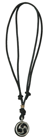 http://site.cuffwatches.net/CWLTHR36necklace.jpg